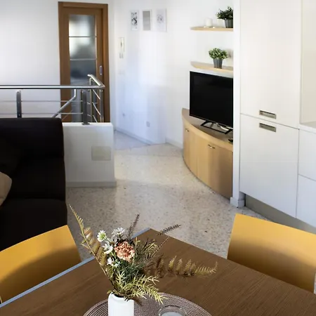 Casa Delia Holiday home Longarone