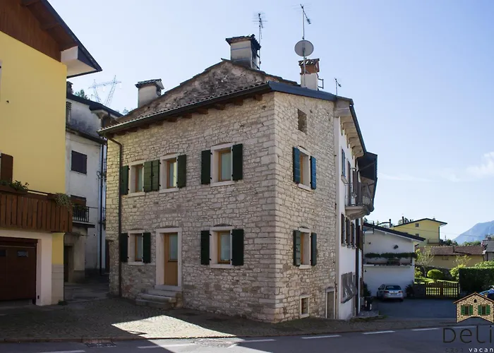 Casa Delia * לונגרונה